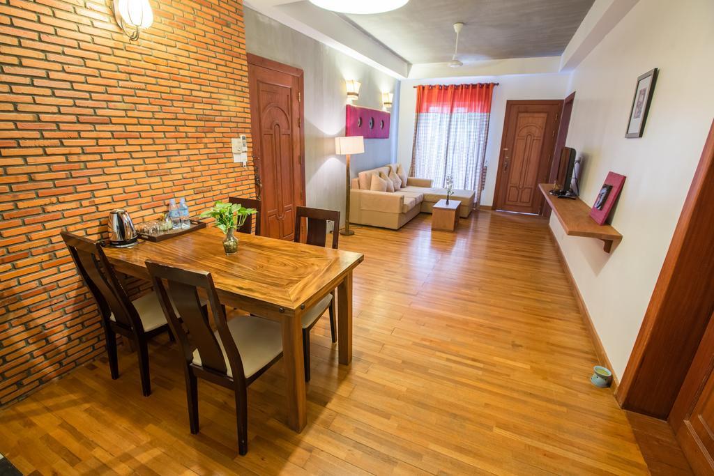 Casa Villa Independence Phnom-Penh Kamer foto