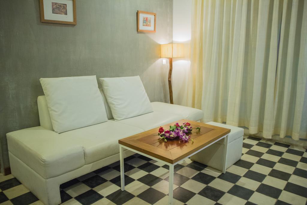 Casa Villa Independence Phnom-Penh Kamer foto