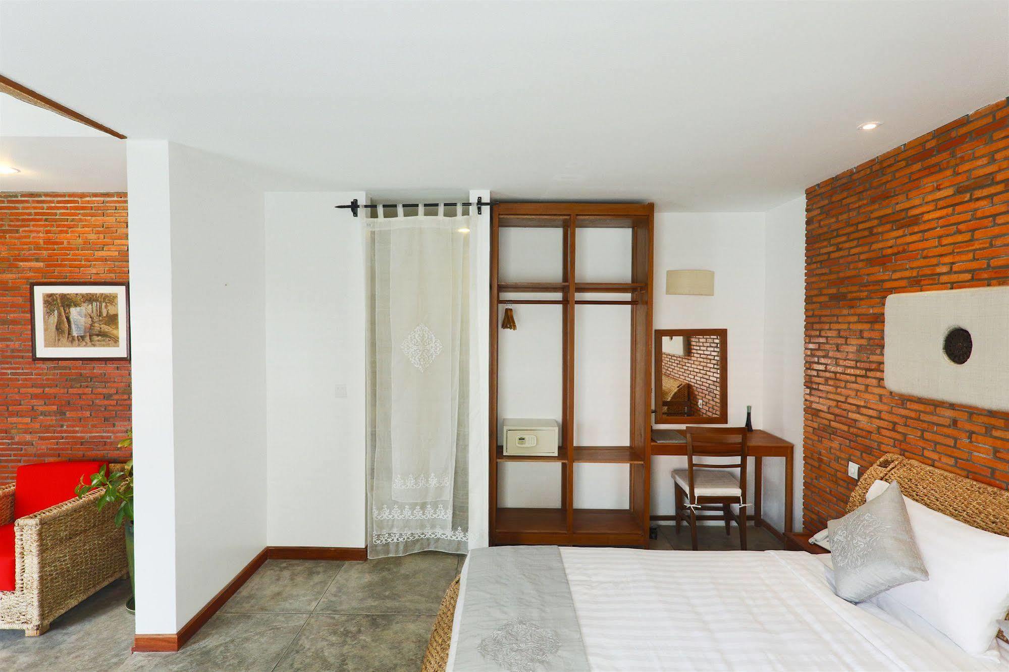 Casa Villa Independence Phnom-Penh Buitenkant foto