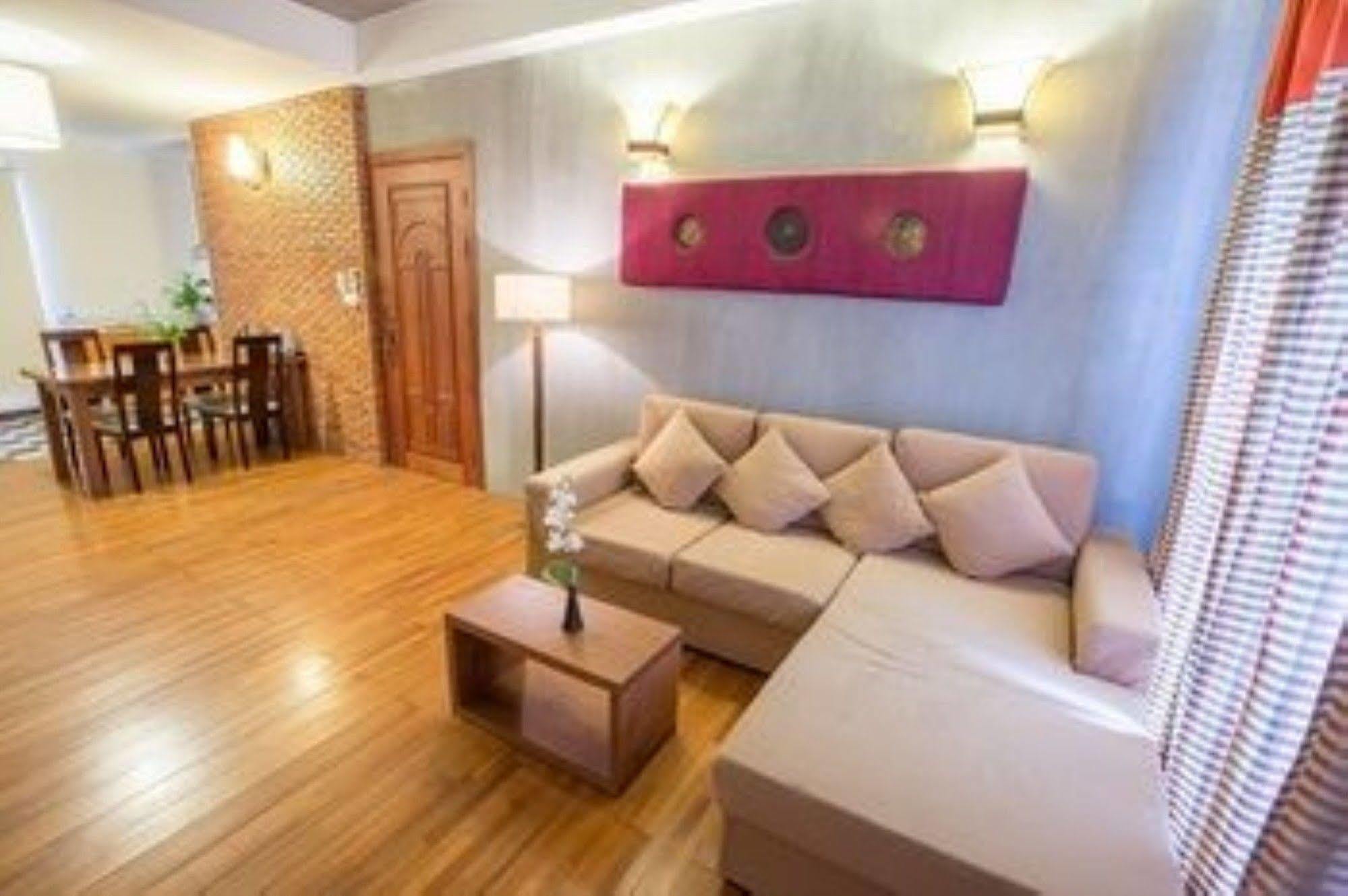 Casa Villa Independence Phnom-Penh Buitenkant foto